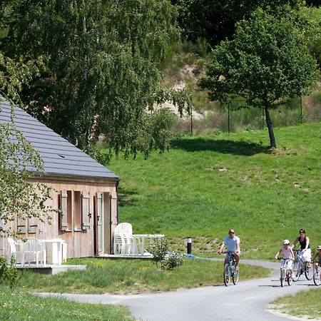 Vacanceole - Residence Le Domaine Du Bosquet Egletons Bagian luar foto